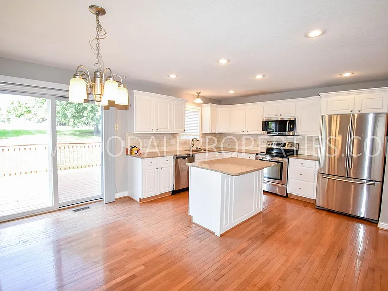 4373 Ashley Park Dr — Photo 9