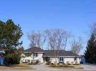 816 Holly Rd, Cadillac, MI 49601