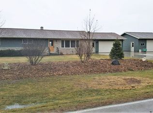 8421 County Road T, Larsen, WI 54947