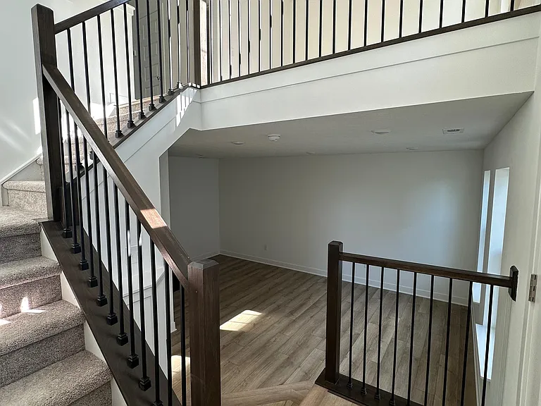 9321 Benton Dr — Photo 8
