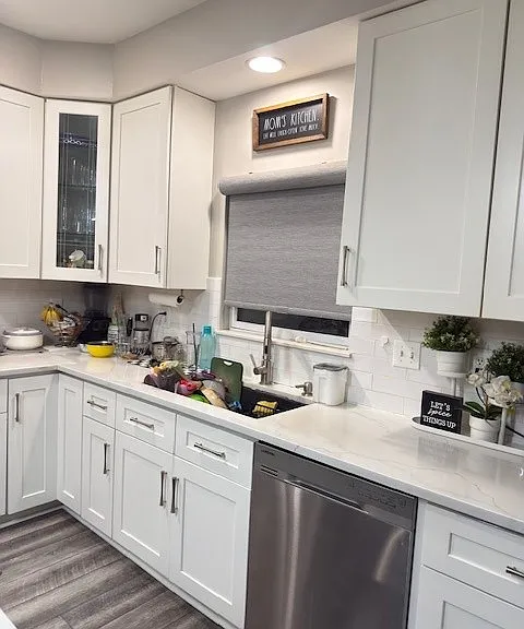 6704 Burnside Ln — Photo 12