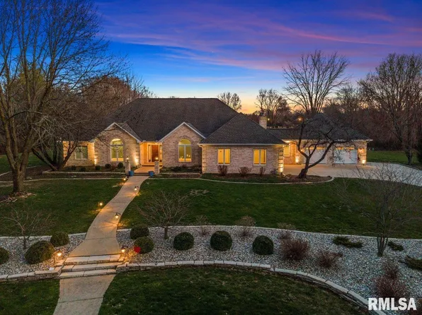 3004 Crown Point, Springfield, IL 62704