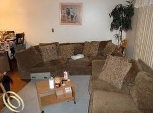 29468 El Dorado Plz, Warren, MI 48088