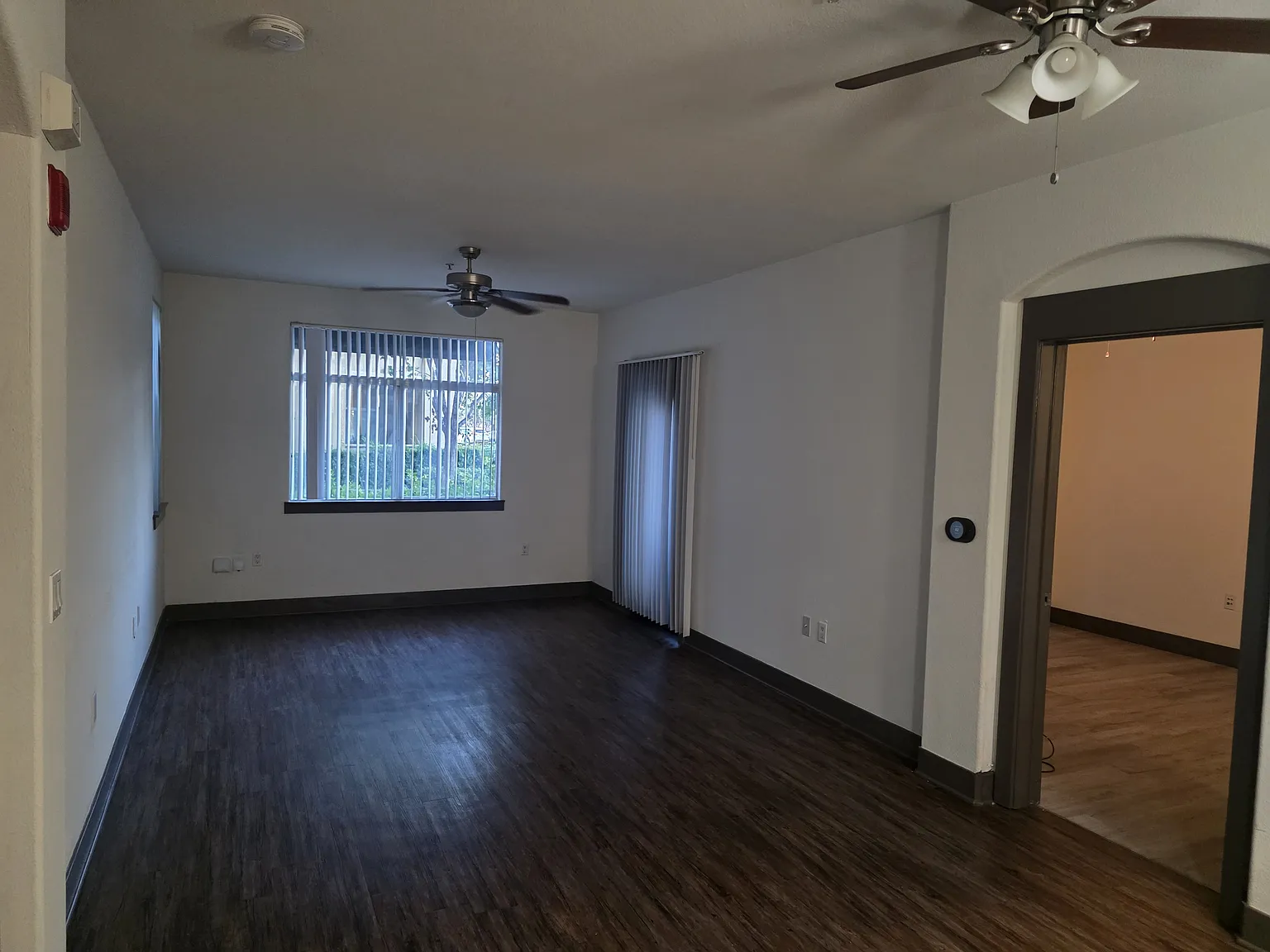 2 bed, 1090 sqft, $2,750 — Photo 1