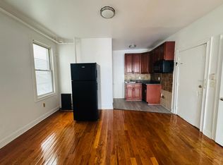 92 Woodlawn Ave #1E, Jersey City, NJ 07305