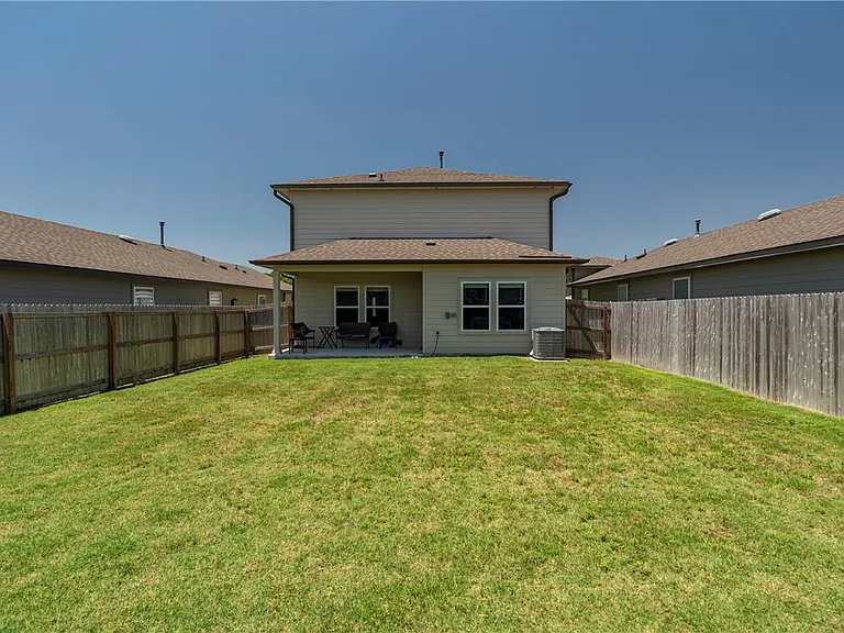 956 Lady Bird Ln — Photo 37