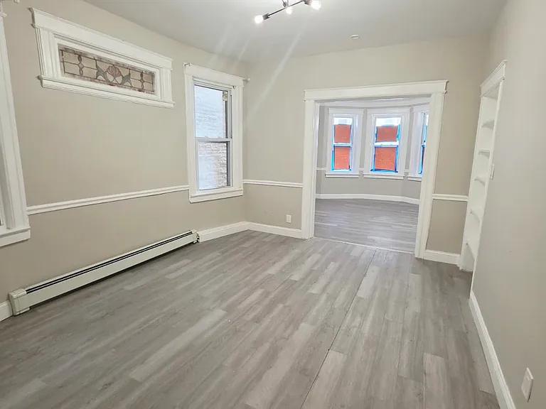 212 Bidwell Ave #1A — Photo 9