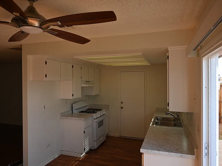 10776 Kiowa Rd #D — Photo 18