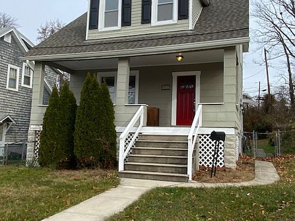 3rd image of 3108 Glendale Ave