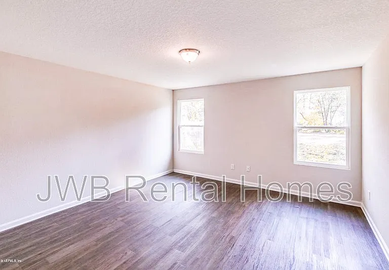 3789 Saint Augustine Rd — Photo 4