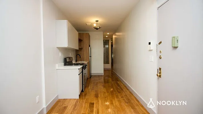 Rented by Nooklyn NYC LLC | media 10