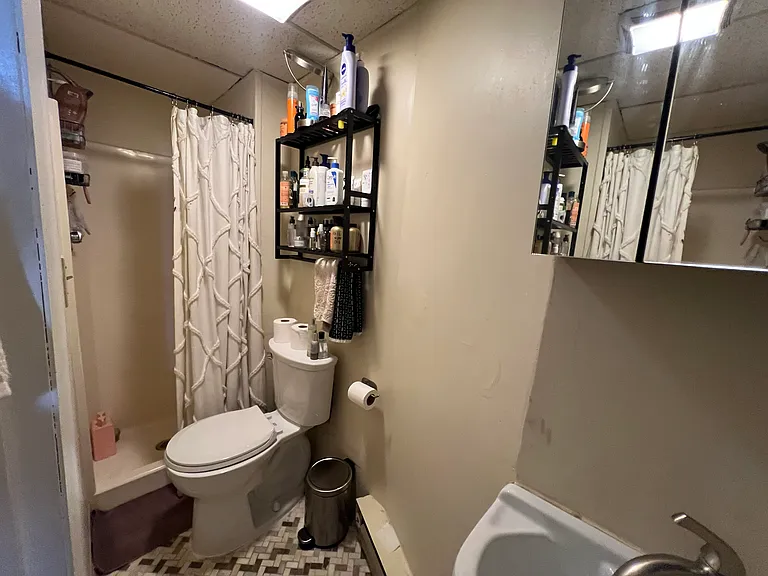 60 N Margin St #4 — Photo 11