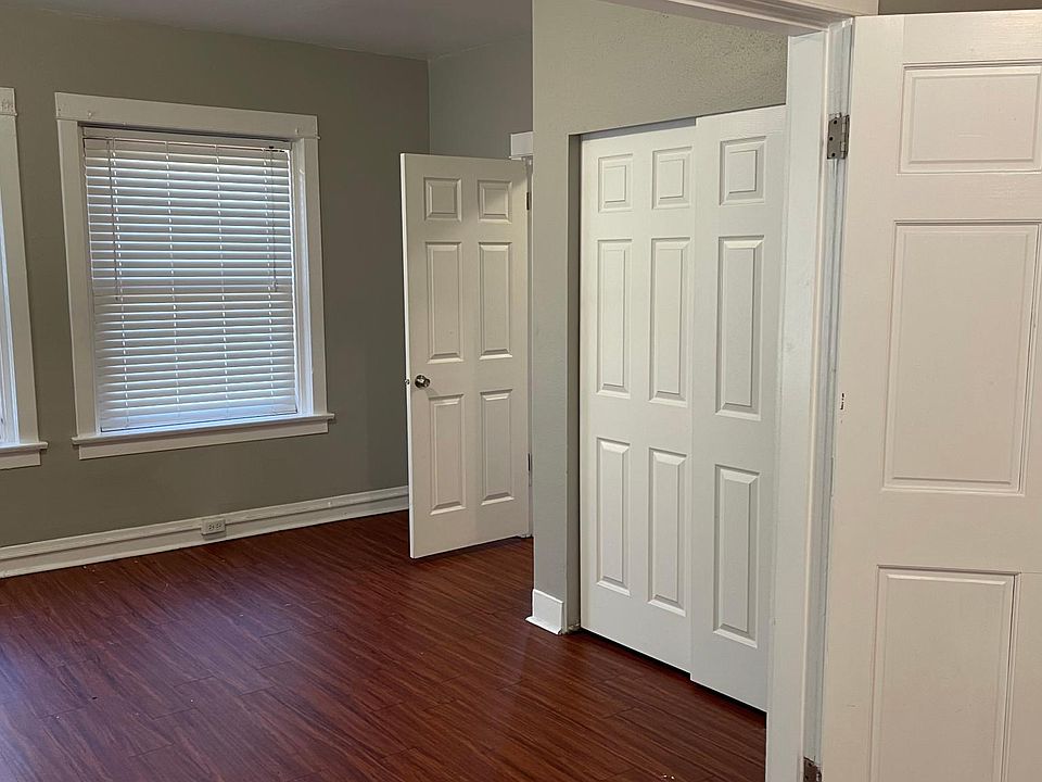 1st image of 902 S Fawcett Ave #44