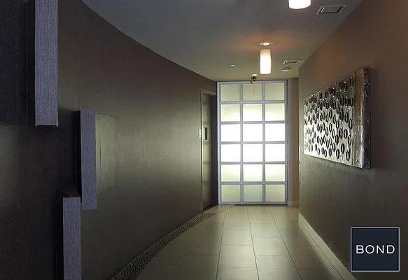 Rented by Bond New York | media 12