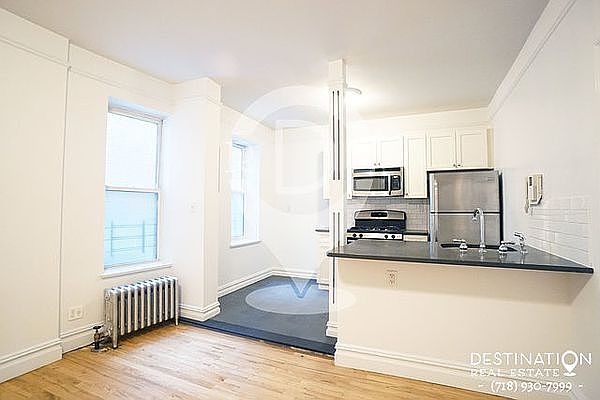 1st image of 719 8th Ave APT 1A
