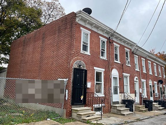 3rd image of 226 Cherry St