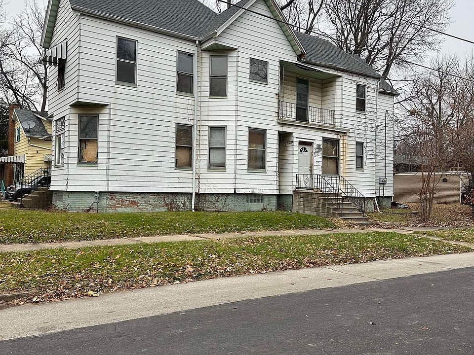 1st image of 719 W Saint James St