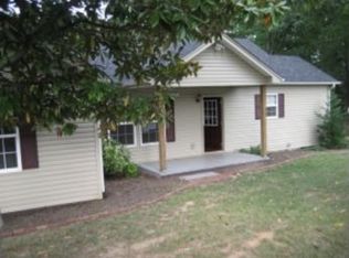 104 Carnell Ln, Lynchburg, VA 24504