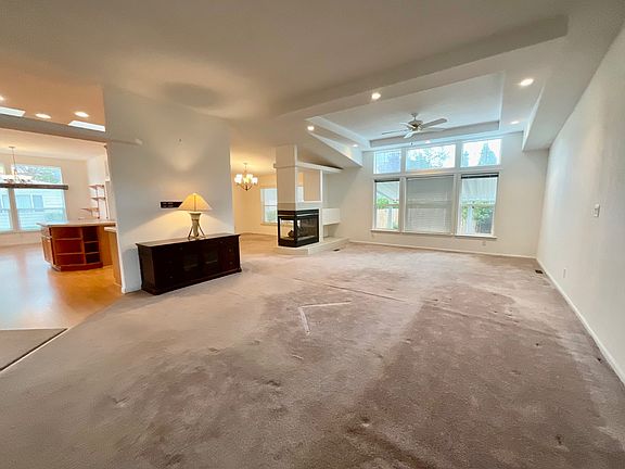 3rd image of 4465 Boca Way Space 160