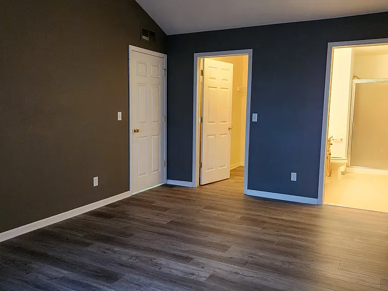 Master Bedroom 3