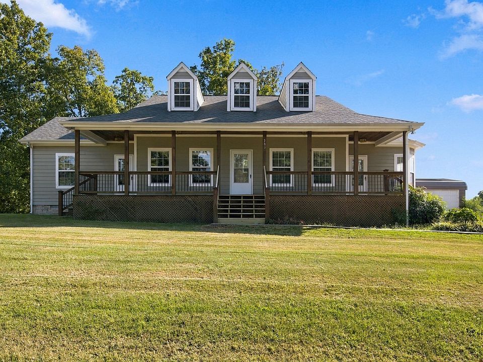 1st image of 203 Codie Dr