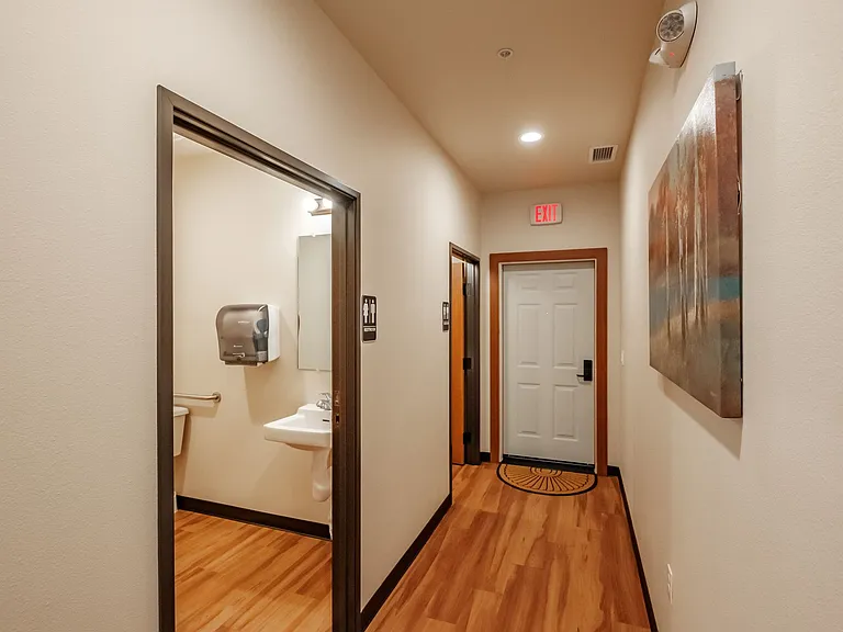 Aspen Place Apartments — Photo 69