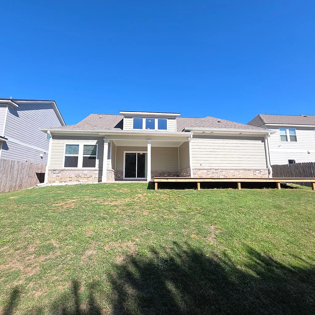 Building Photo - 8824 Sullivans Dr