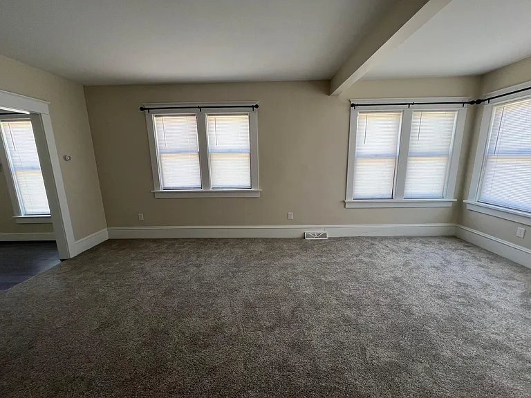 2402 Raspberry St #1 — Photo 22