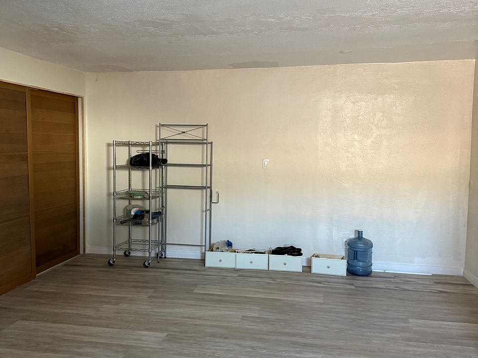2nd image of 5234 Channing St