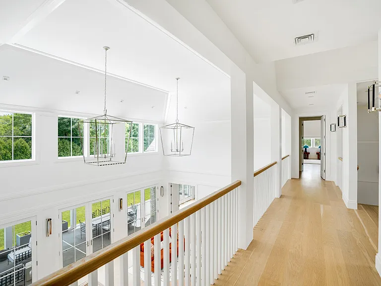127 Head Of Pond Rd — Photo 17