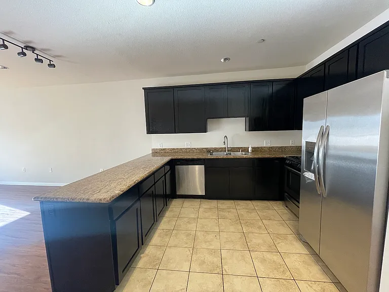 5827 Carlton Way #203 — Photo 3
