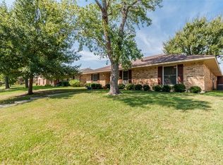 634 Reno St, Lewisville, TX 75077
