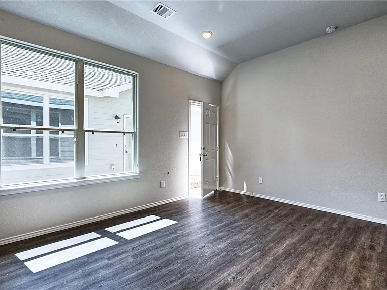 11779 White Cedar — Photo 21