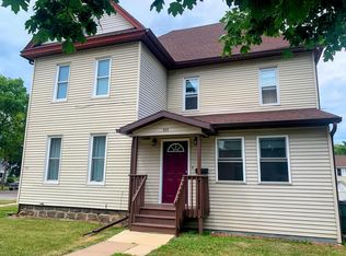 535 W Wisconsin St, Portage, WI 53901