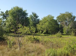 2089 E Sternberg Rd, Muskegon, MI 49444