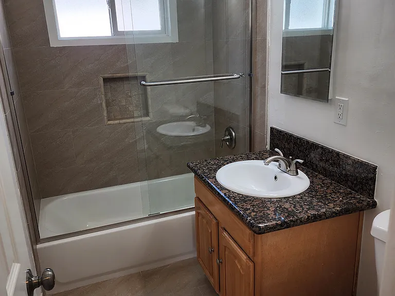 12535 Pacific Ave #7 — Photo 8