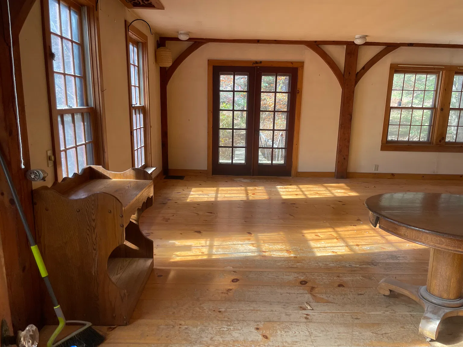 1 bed, 1500 sqft, $1,950 — Photo 3