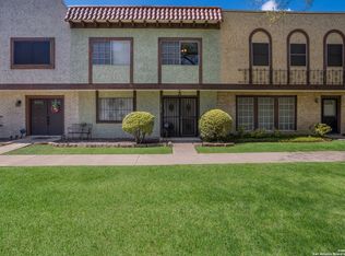 6818 Crown Rdg, San Antonio, TX 78239