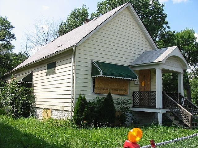 1st image of 11608 S Wentworth Ave