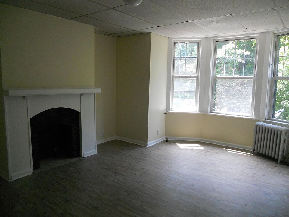 1st image of 49 Johnson Park APT 9