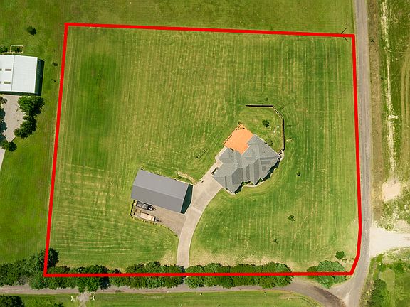 5th image of 4528 County Road 2216