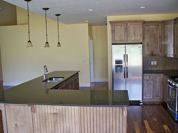 5th image of 11551 S Bluerock Ave