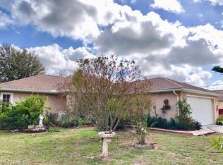 8057 Buttercup Cir, Labelle, FL 33935