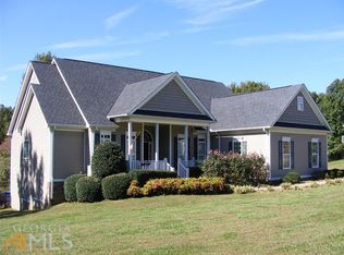 218 Stonington Dr, Mount Airy, GA 30563