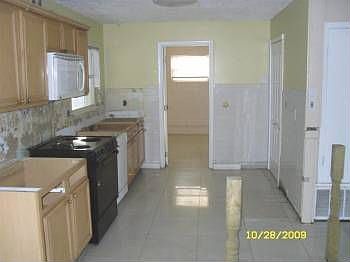 2nd image of 1020 Orwell Ave