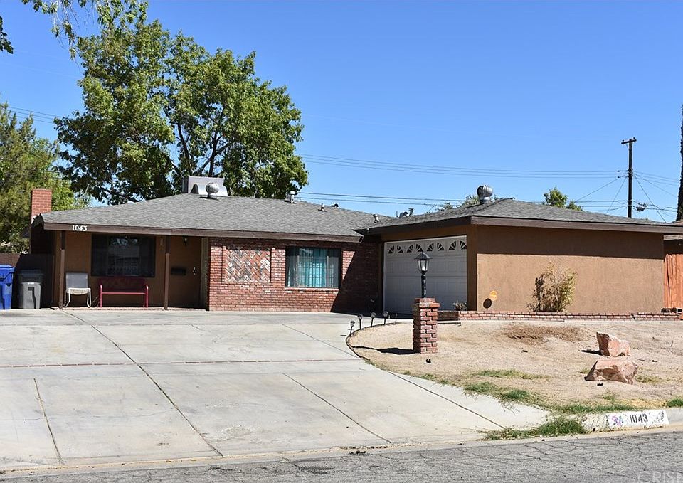 1st image of 1043 W Avenue J10