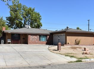 1043 W Avenue J10, Lancaster, CA 93534