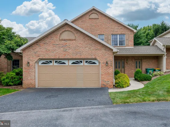 660 Heiden Dr, Hummelstown, PA 17036