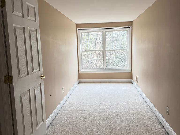 2745 Whittleby Ct — Photo 44