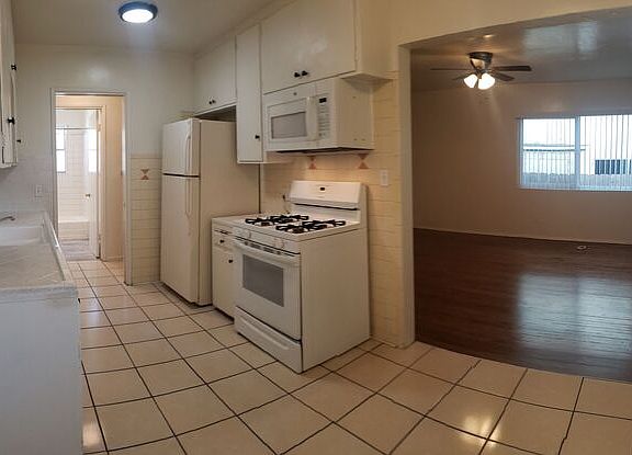 3rd image of 4355 Texas St APT B